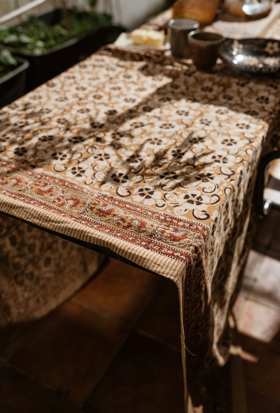 HOMEWARES