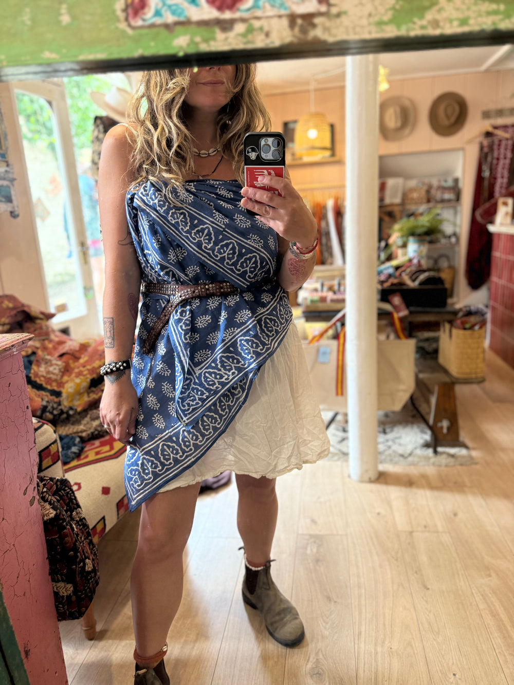 Beach Coverup Sarong Pareo - Indigo White Paisley
