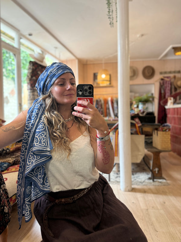 Beach Coverup Sarong Pareo - Indigo White Paisley