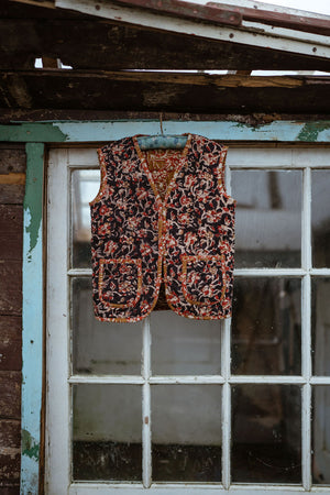 THE REVERSIBLE RIVER GILET