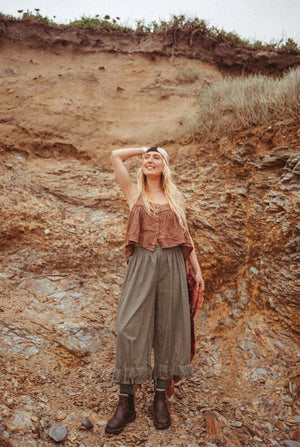 Bloomer Cropped Pants