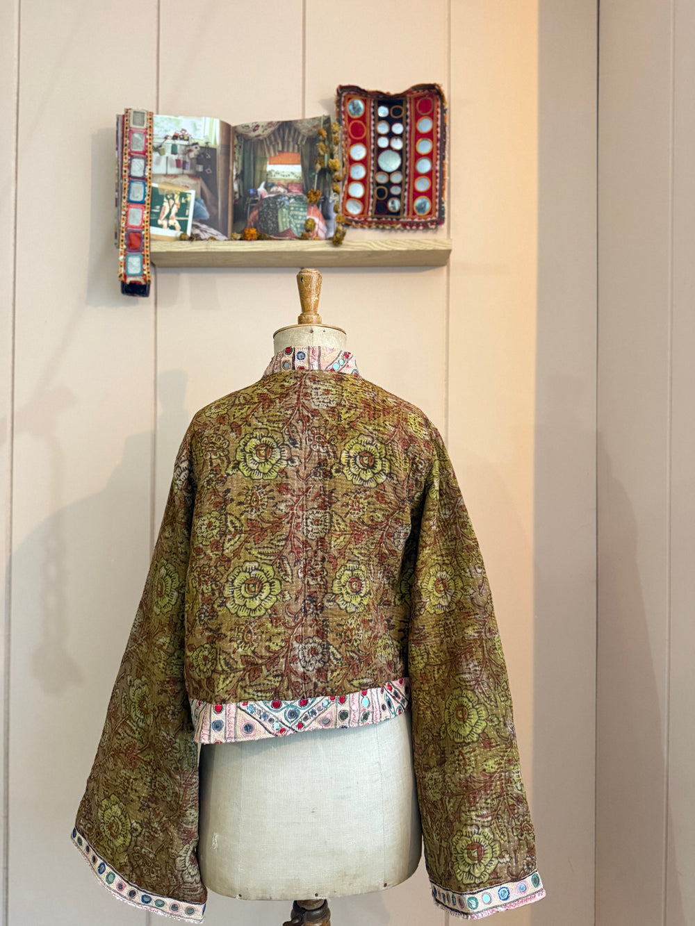 The Vintage Hendrix - #6 M/L