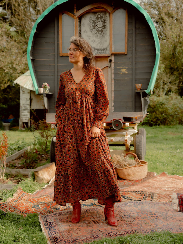 The Daphne dress SAMPLE