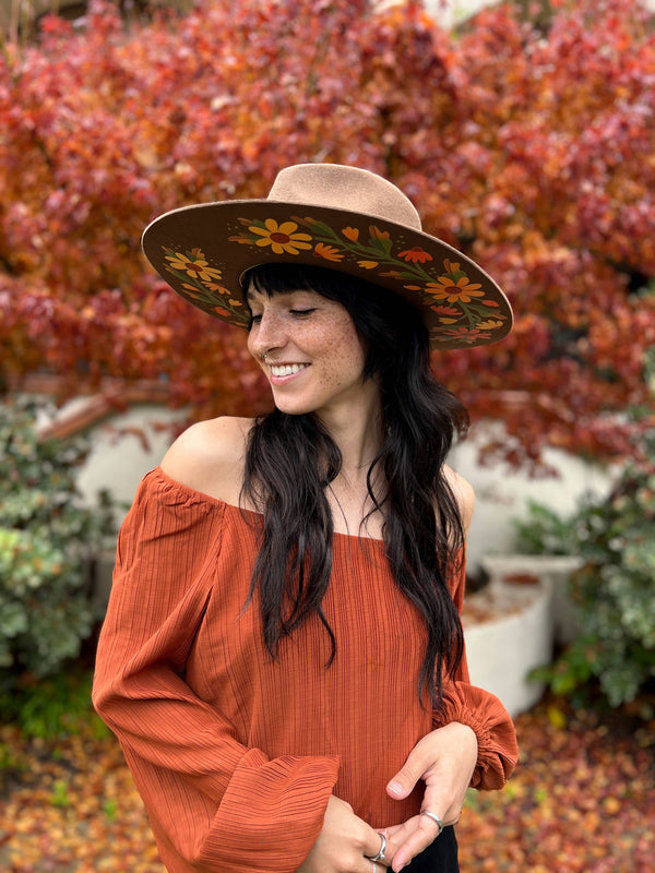 The Ruby Quinn (rancher hat, unique hat): 57 (S/M)