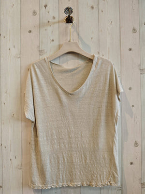 Easy Tee