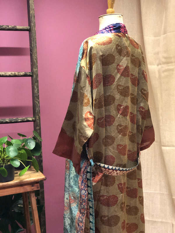 Vintage sari kimono