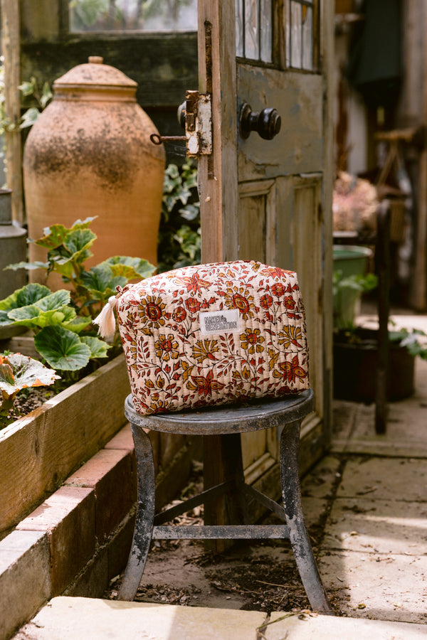 Everyday Wash bag Olive