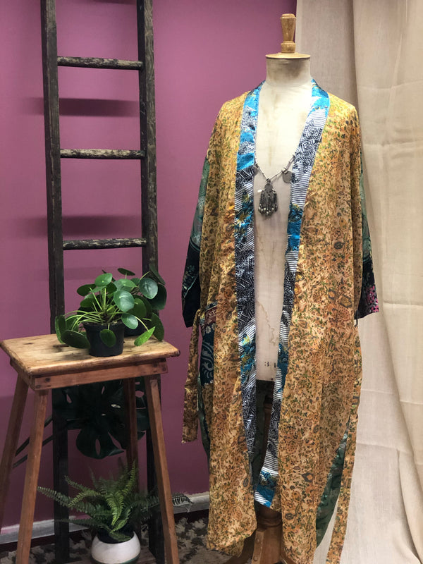 Vintage sari kimono