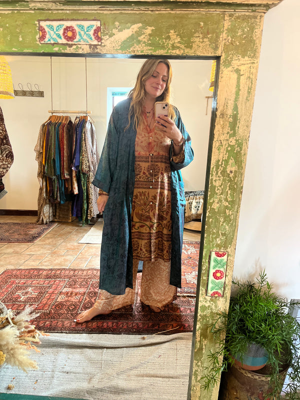 Vintage sari duster